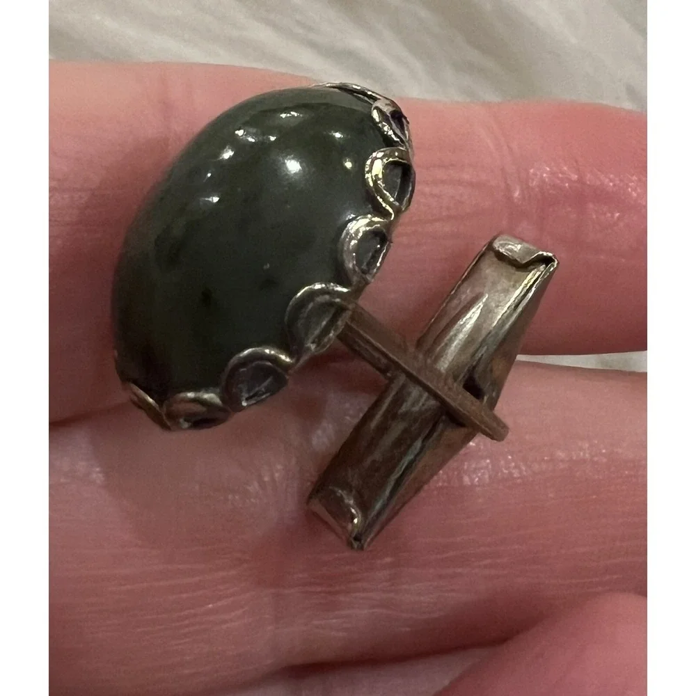 Vintage Dark Green Nephrite Jade Cufflinks Silver Tone Oval Cabochon Toggle Back